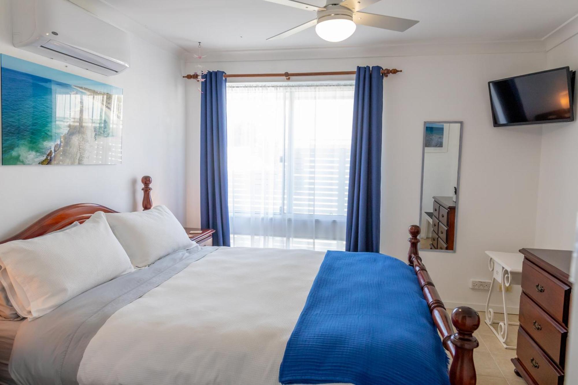 Shabby Chic Shack - 2 Bedroom Beach Cottage Yanchep Bagian luar foto